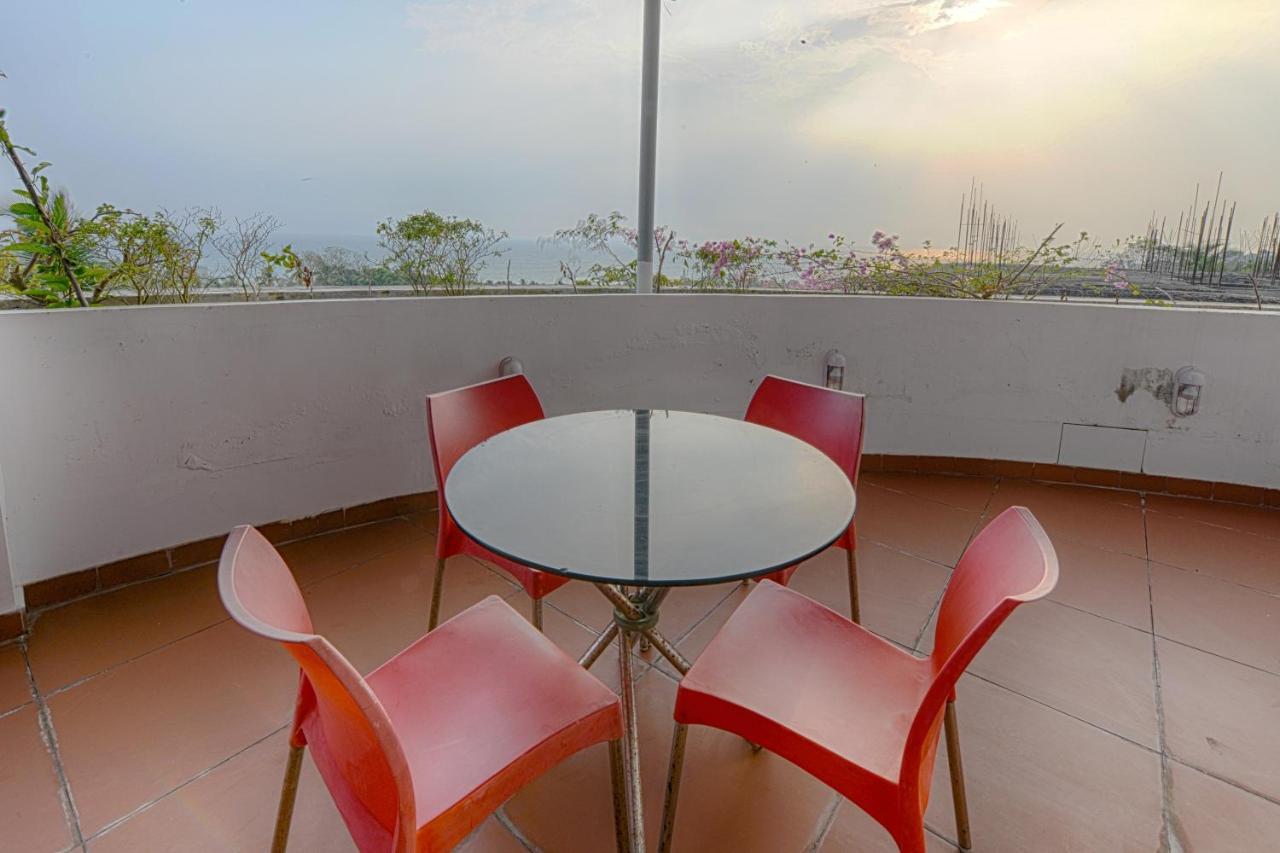 Cilantro By The Sea Hotel Thiruvananthapuram Exterior photo